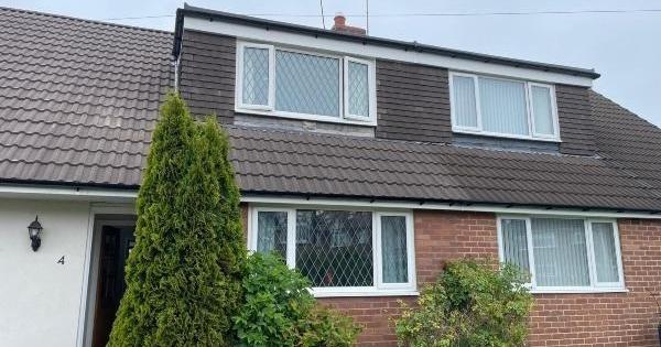 AAR Will these roof tiles weather the same