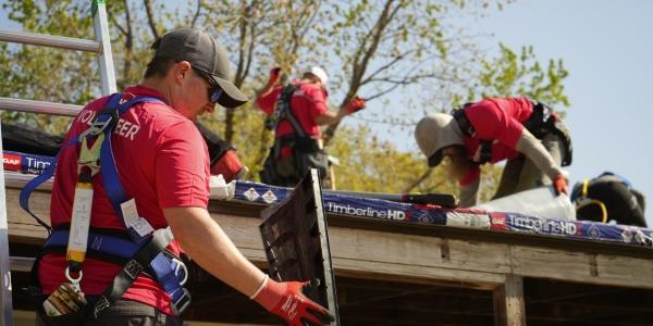 GAF and Wichita Habitat for Humanity provided a new roof for local family