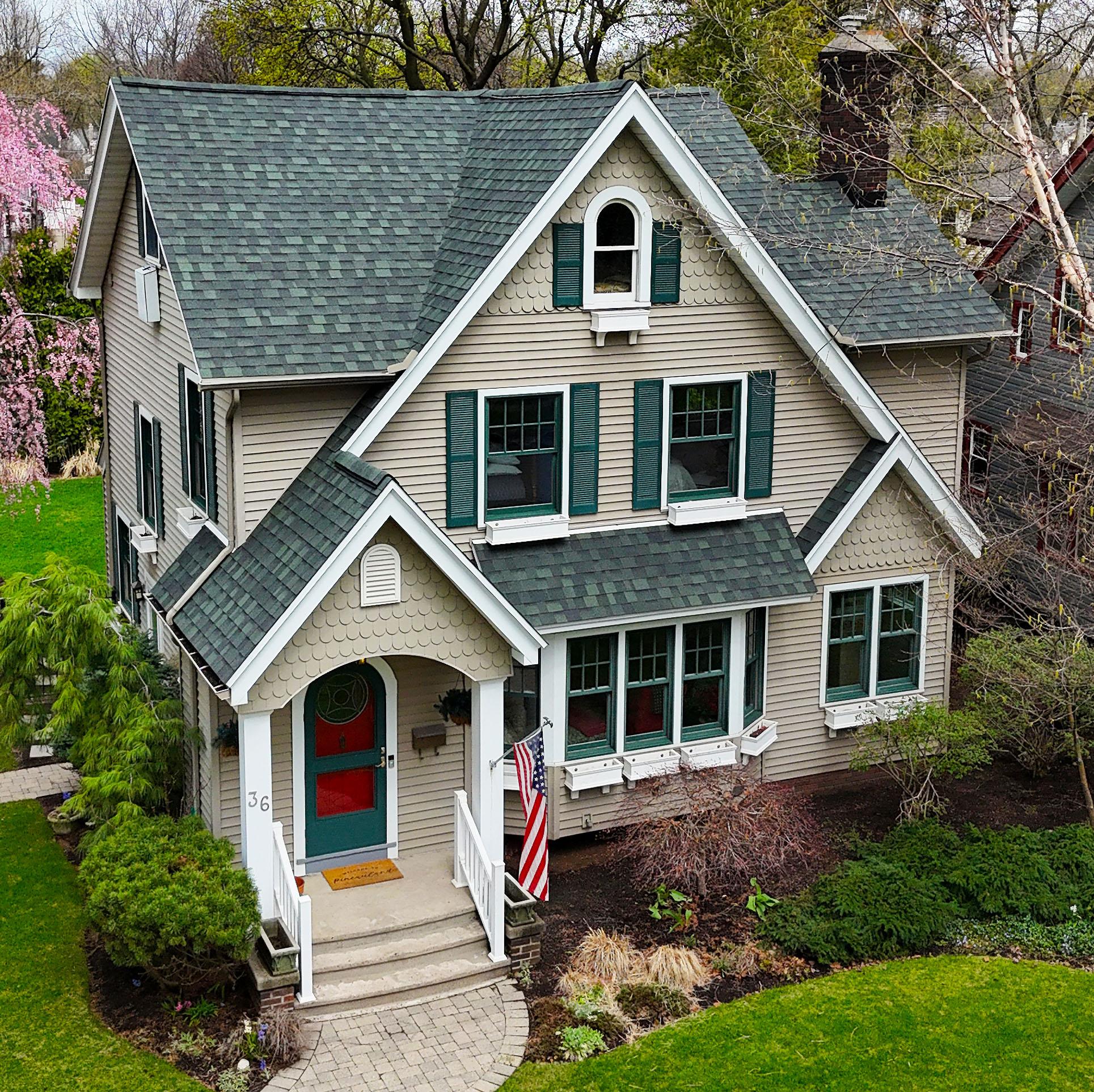 Stellar Roofing - emerald green